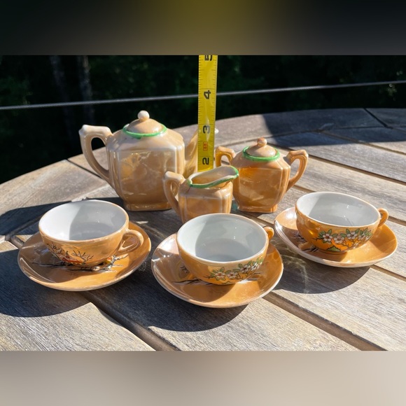 Vintage Little Hostess Lusterware Porcelain Miniature Toy Tea Set - Picture 6 of 8